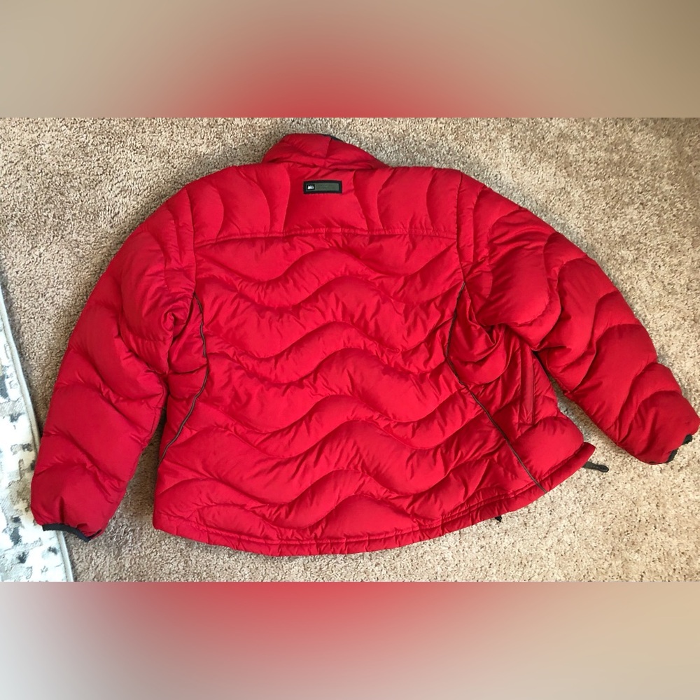 REI Puffer Jacket Women’s XS Red Packable - Picture 8 of 12